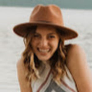 Meet your Posher, Sierra